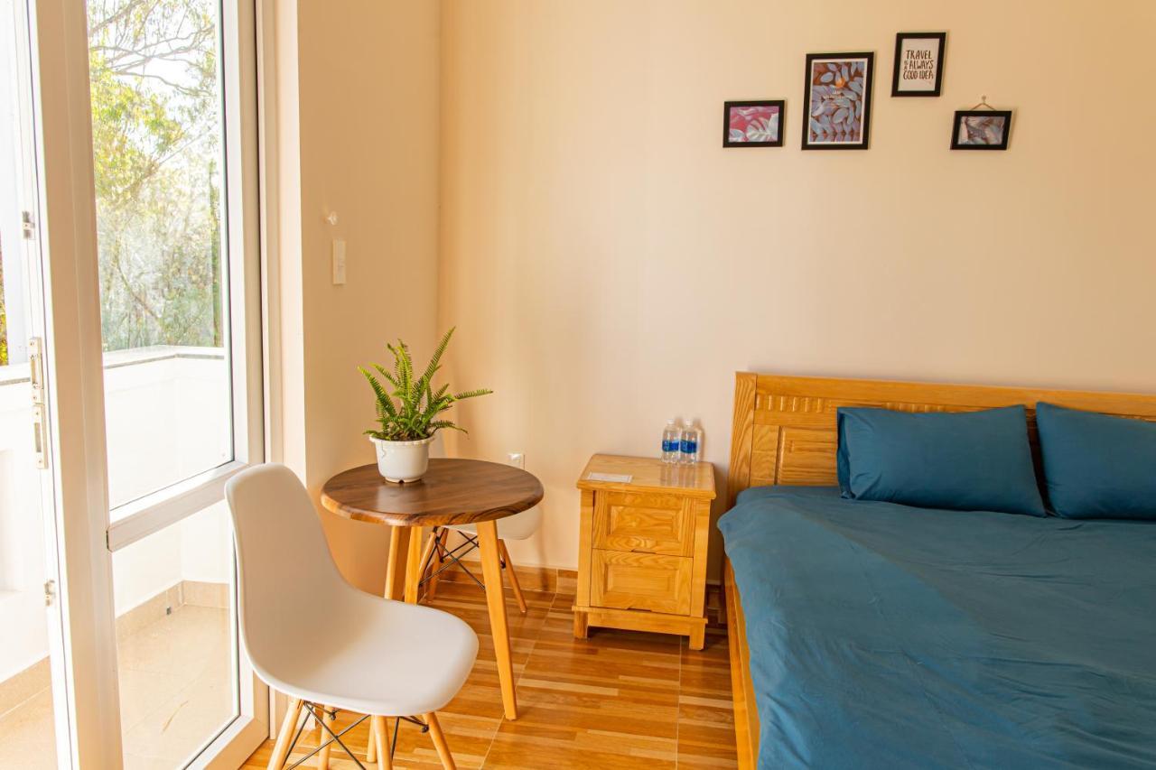Caly Homestay Da Lat Exterior photo